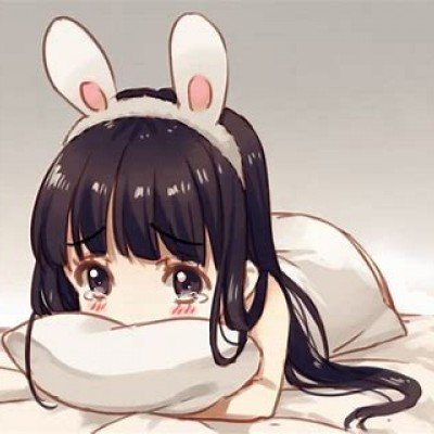 女子美甲被鹦鹉几口卸掉